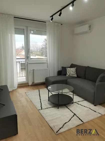 Petrovaradin | 4zida.rs