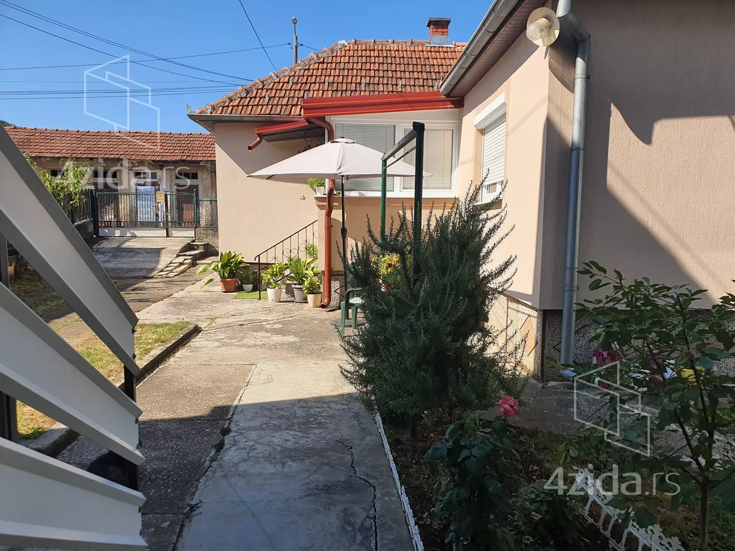 2-etažna kuća | 4zida