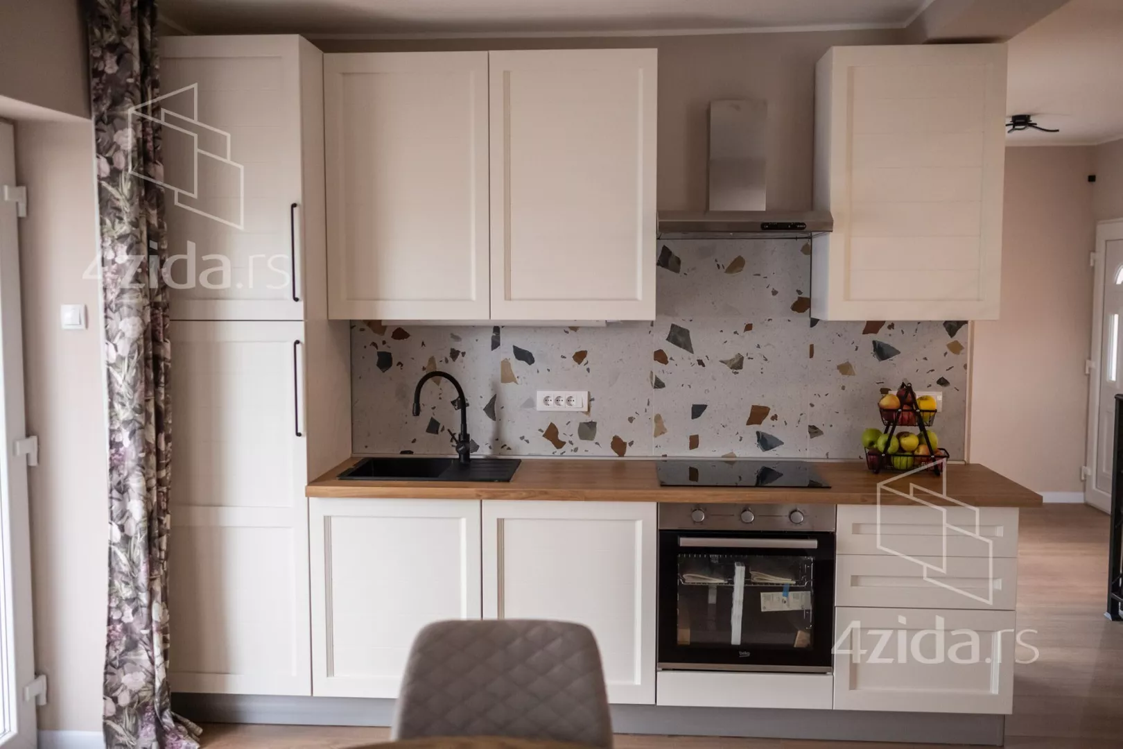 3-etažna kuća | 4zida