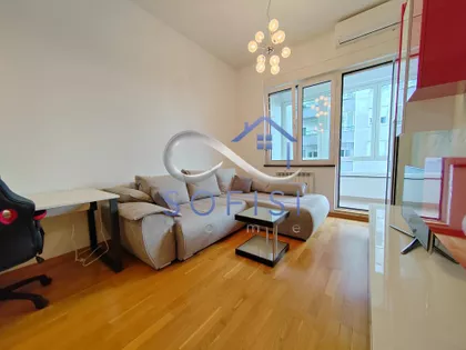 Bulevar oslobođenja | 4zida.rs