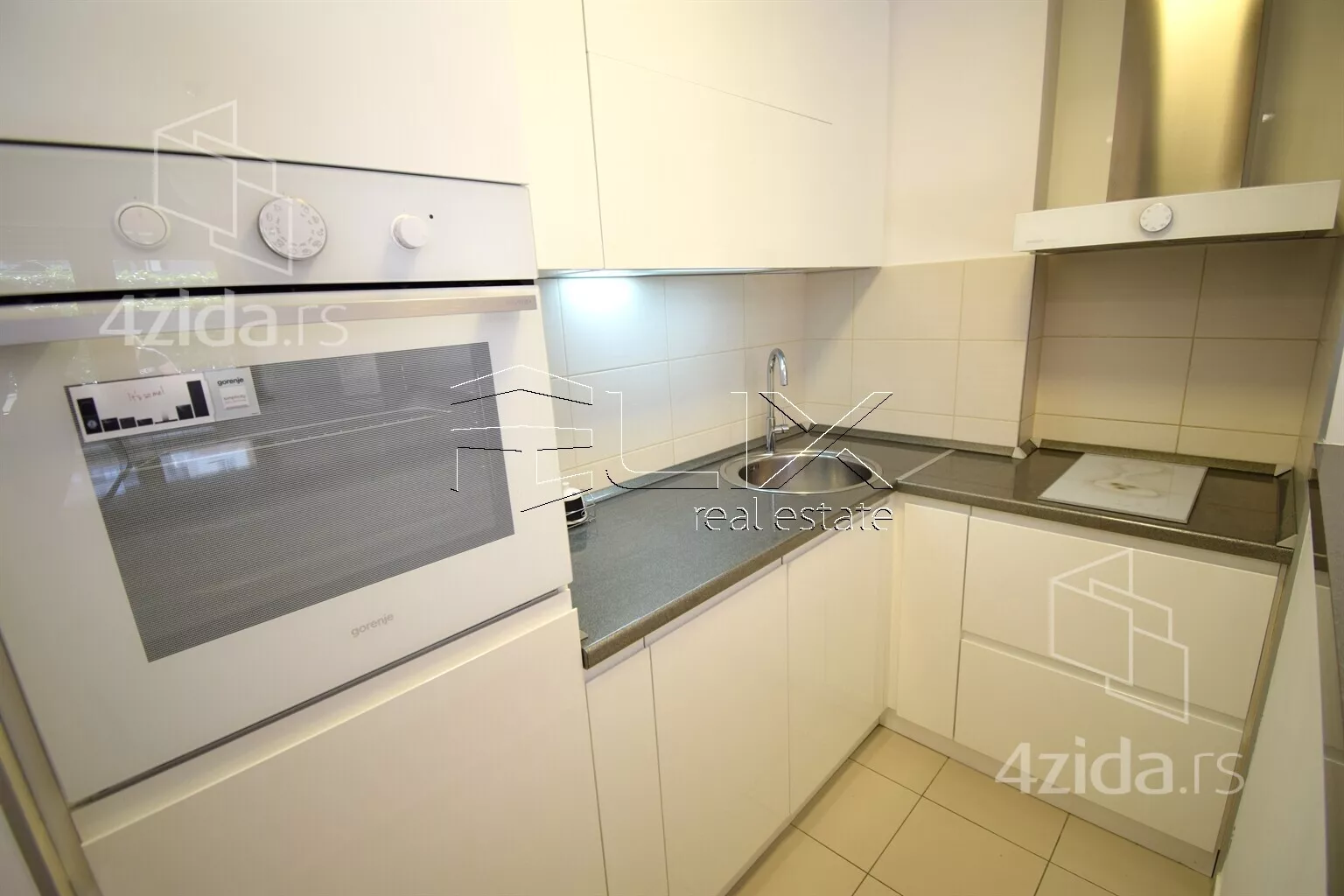 Garsonjera | 4zida
