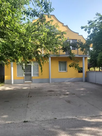 Dubrovačka | 4zida.rs