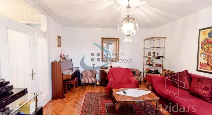 Troiposoban stan | 4zida