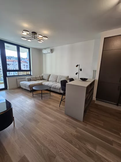 Nikolaja Kravcova | 4zida.rs