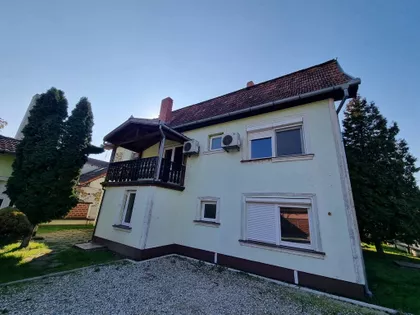 Mali Radanovac | 4zida.rs