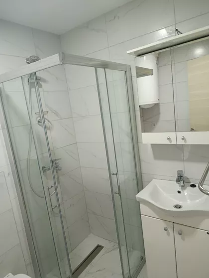 Nemanjina 24 | 4zida.rs