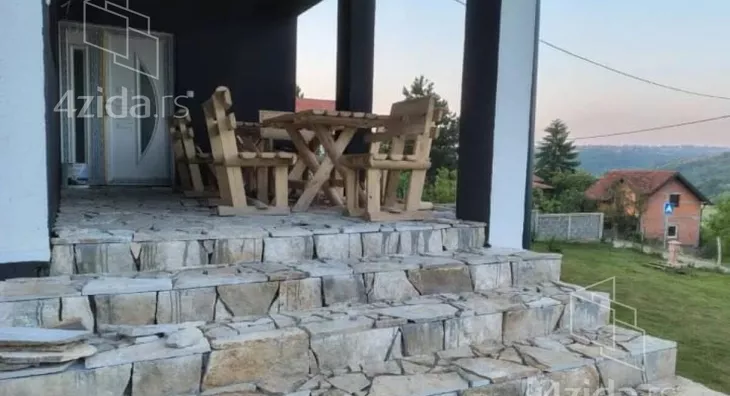 Kuća | 4zida