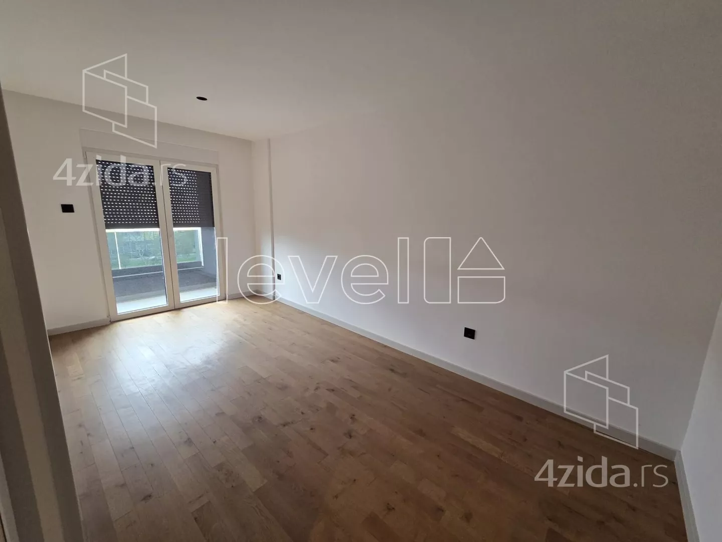 Petosoban stan | 4zida