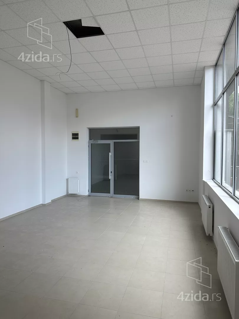 Poslovni prostor | 4zida