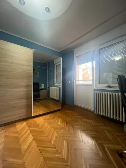 Gradske lokacije | 4zida.rs