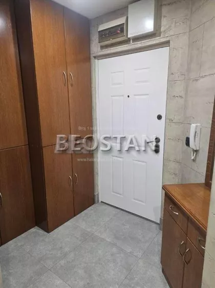 Klare Cetkin | 4zida.rs