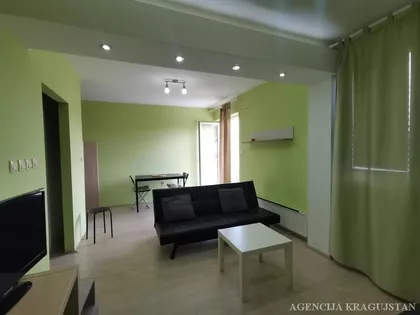 Centar preko Lepenice | 4zida.rs