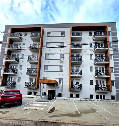 Vojvođanska | 4zida.rs