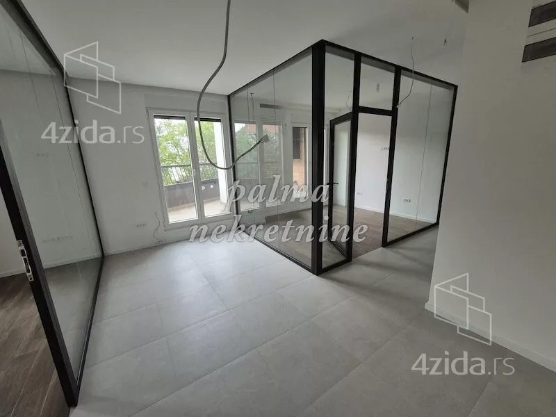 Lokal | 4zida
