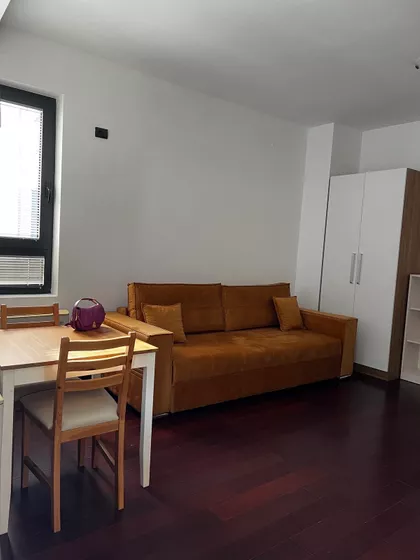 Jovana Ćirilova 15 | 4zida.rs