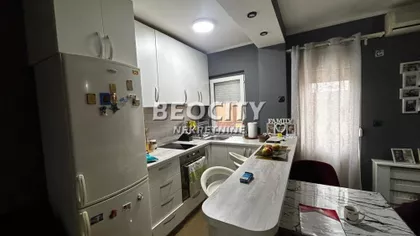 17. oktobra | 4zida.rs