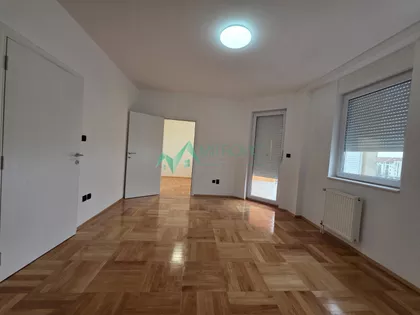 Novo Naselje | 4zida.rs