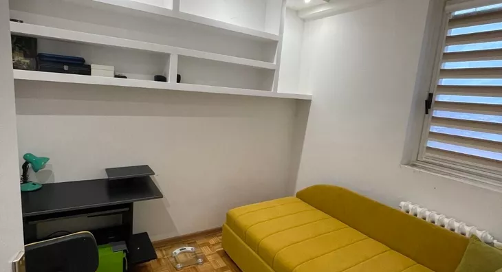 Četvoroiposoban stan | 4zida