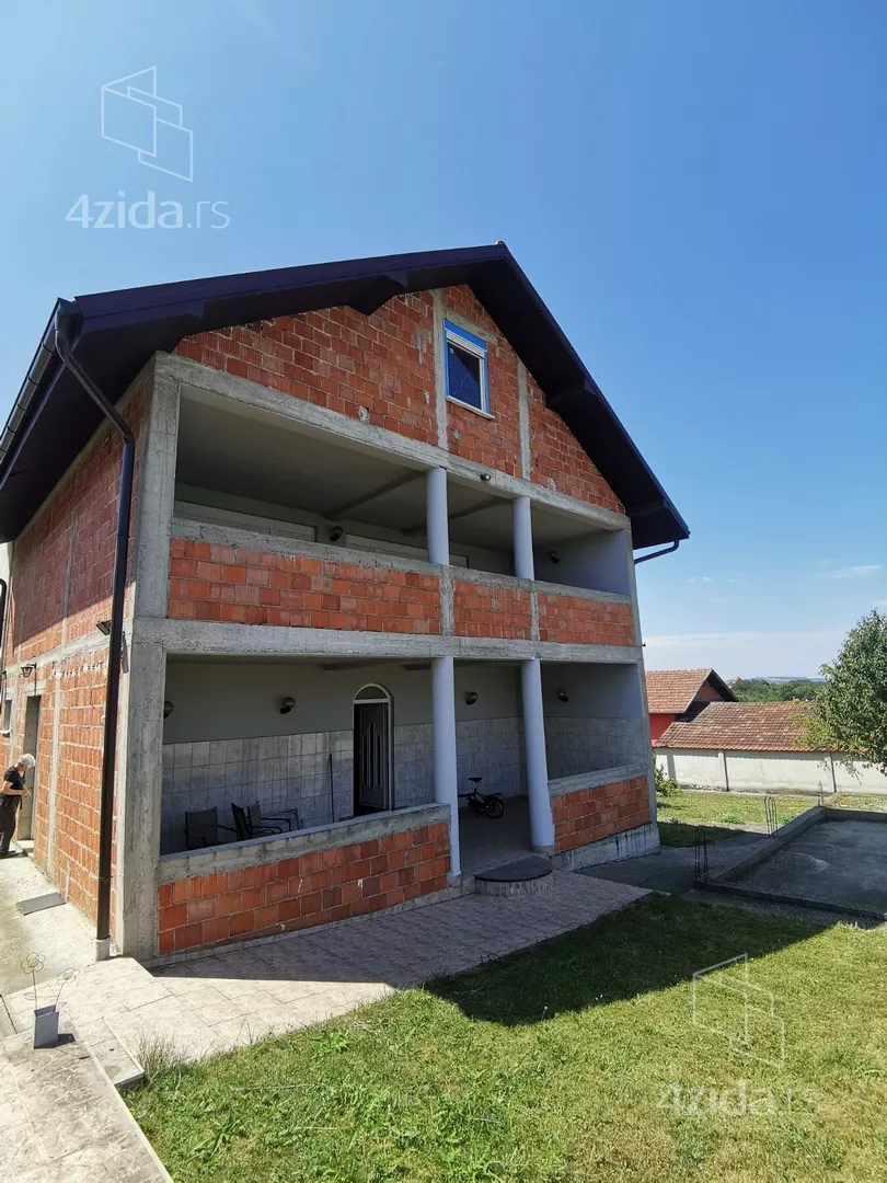 3-etažna kuća | 4zida