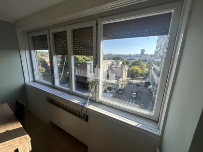 Ustanička | 4zida.rs