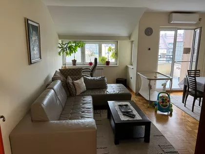 Dušana Vukasovića | 4zida.rs