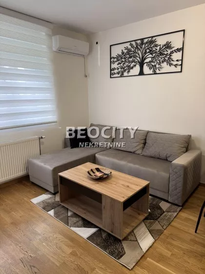 Branka Bajića | 4zida.rs