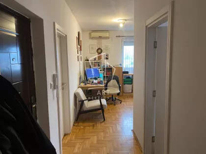 Mirijevski Bulevar | 4zida.rs