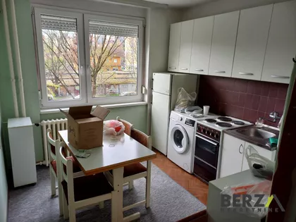 Železnička stanica | 4zida.rs