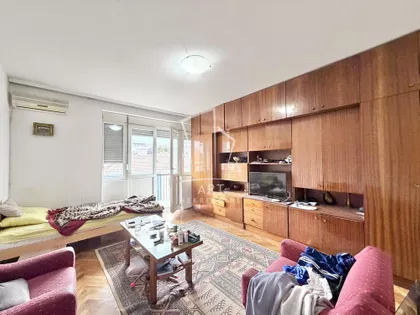 Sarajevska | 4zida.rs