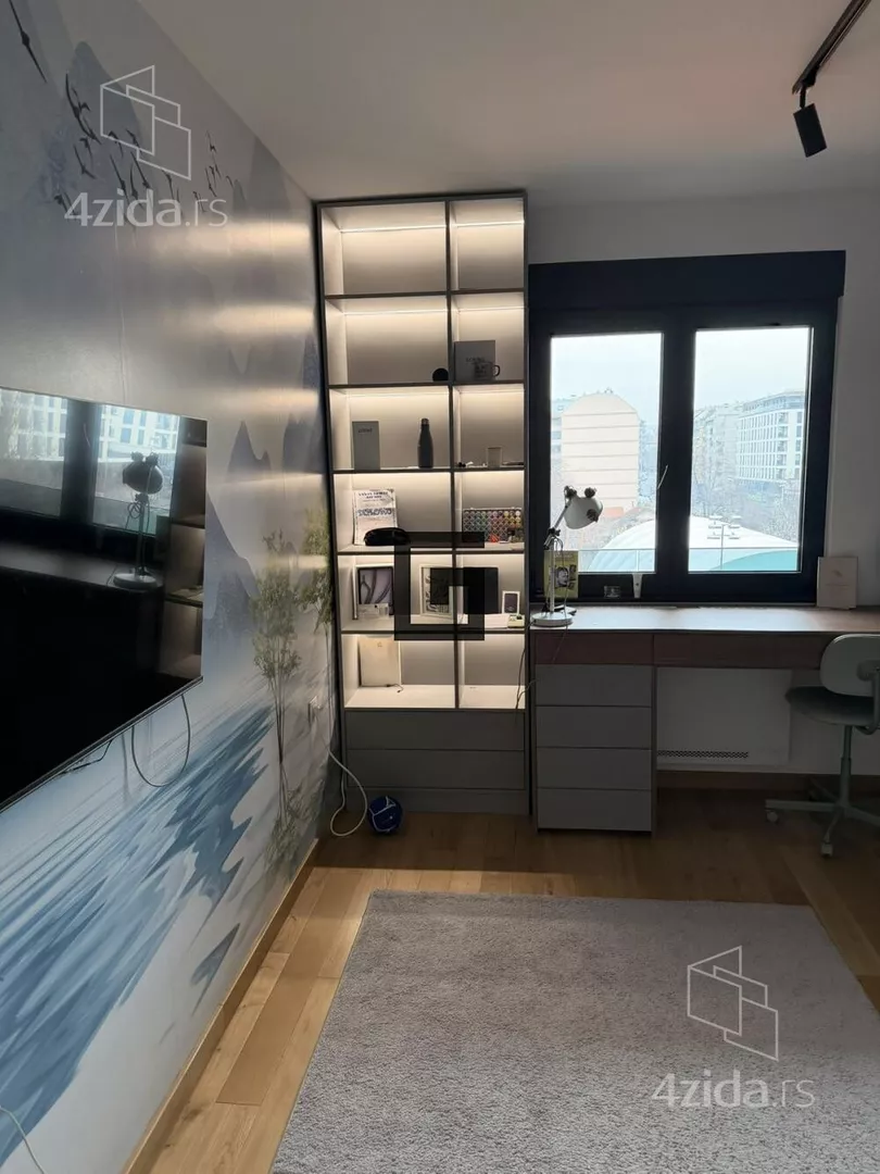 Petosoban stan | 4zida