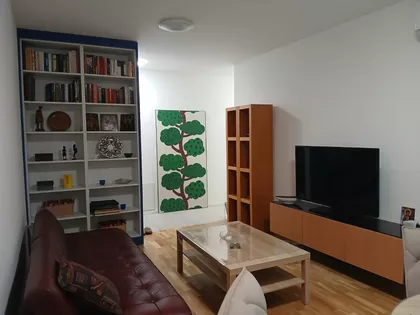 Vukov Spomenik | 4zida.rs