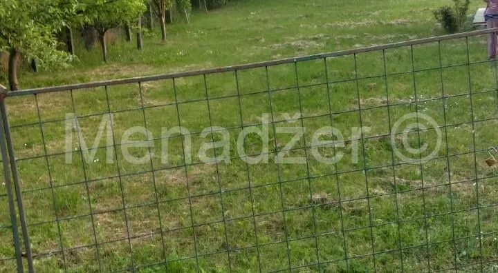 Plac | 4zida
