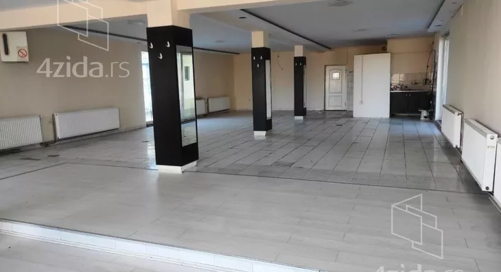 Poslovni prostor | 4zida