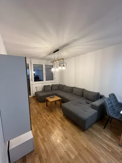 Radijalac | 4zida.rs