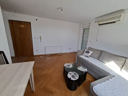 Nemanjina | 4zida.rs