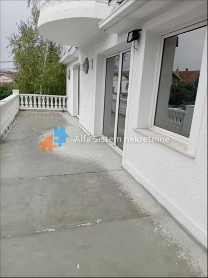 Konjarnik | 4zida.rs