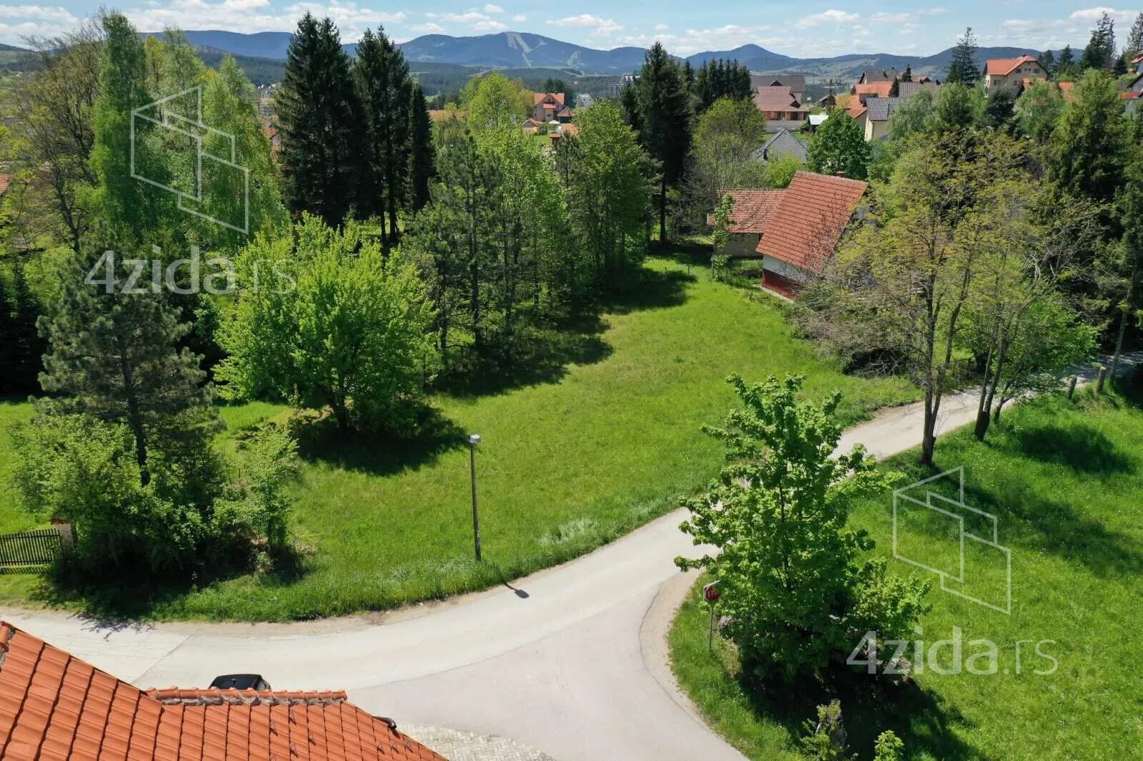 Građevinsko zemljište | 4zida