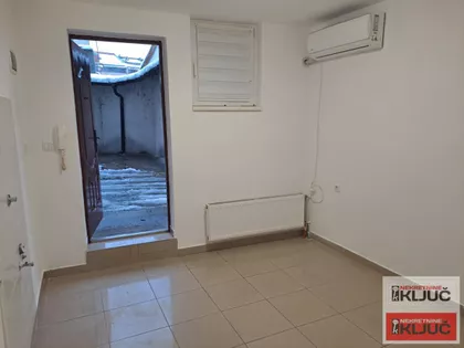 Socijalno | 4zida.rs