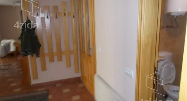 Ugostiteljski objekat | 4zida