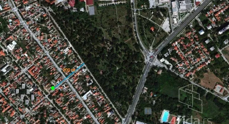 Troiposoban stan | 4zida