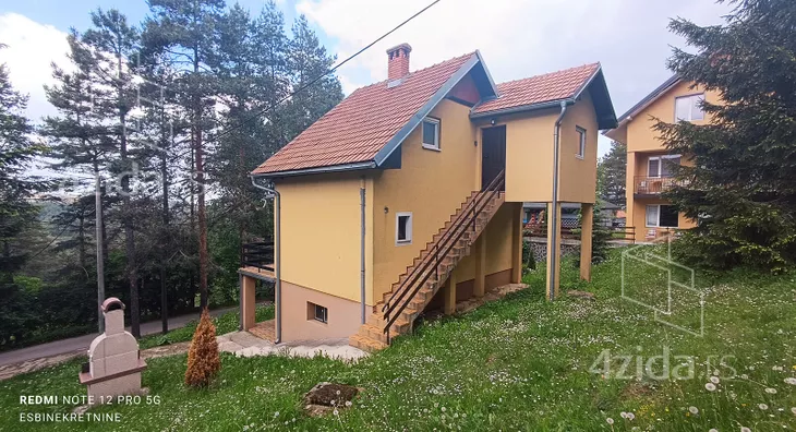 3-etažna kuća | 4zida