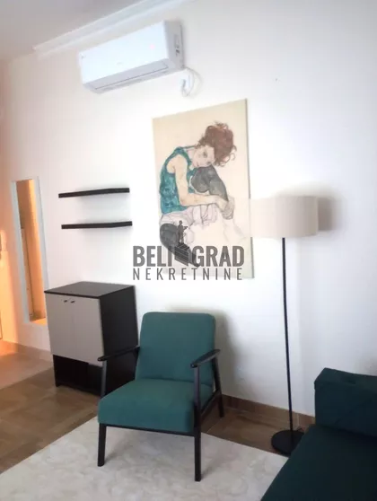 Šantićeva | 4zida.rs