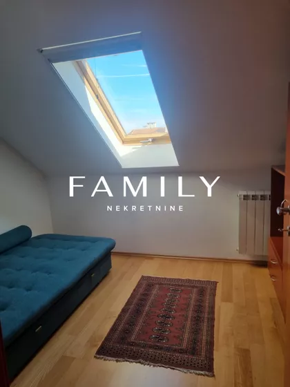 Stari Grad | 4zida.rs