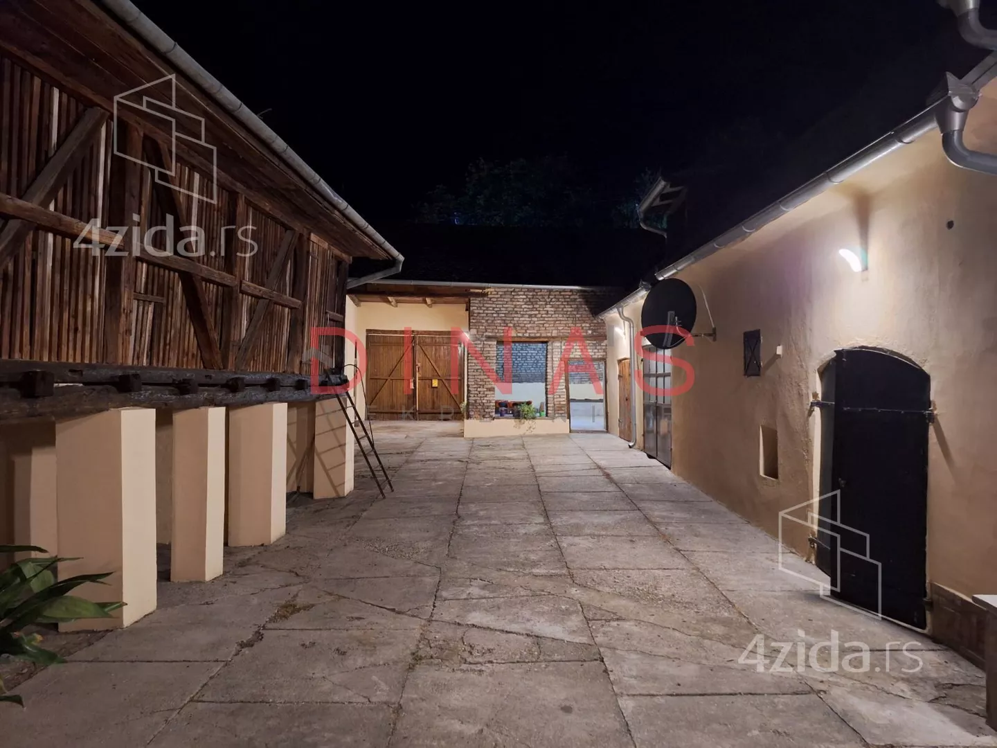 Kuća | 4zida