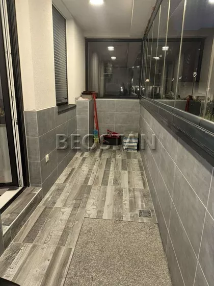 ŽIvka Davidovića | 4zida.rs