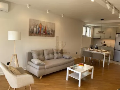 Rade Končara | 4zida.rs