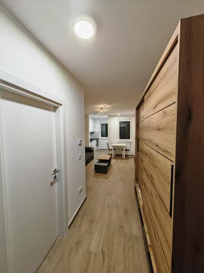 Prvomajska 64 | 4zida.rs