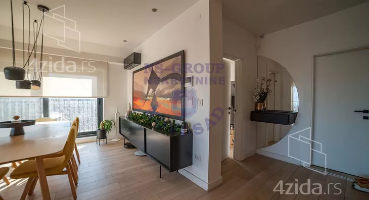 Petosoban stan | 4zida