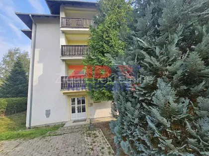 Rakovića Livada | 4zida.rs