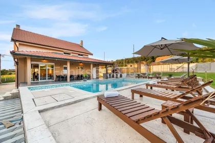 Velika Moštanica | 4zida.rs